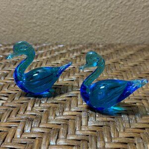 Vintage Blue Glass Swan Figurines Handcrafted Art Decor Collectible 2 1/4" Tall